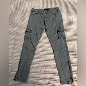 Forever 21 Olive/Gray Green Cargo skinny Pants 26 zippers